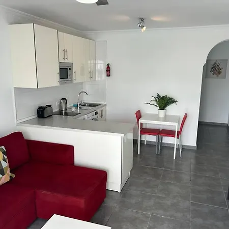 10b Alantic View Apartment